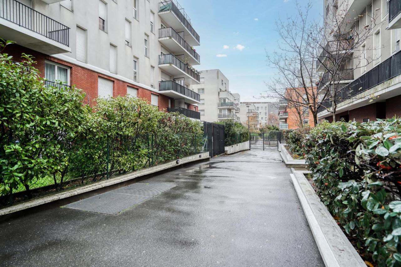 Magnifique Appart Stade De France Gare Terasse Paris 6 Pers Apartamento Saint-Denis-en-Margeride Exterior foto